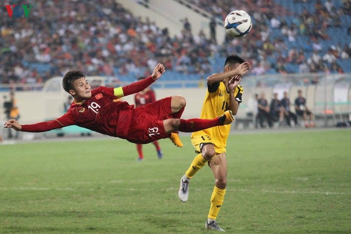 Top 10 cầu thủ đắt giá nhất Việt Nam 2020: Hà Nội FC áp đảo HAGL